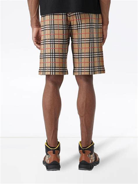 burberry shorts 34|wearing Burberry shorts men.